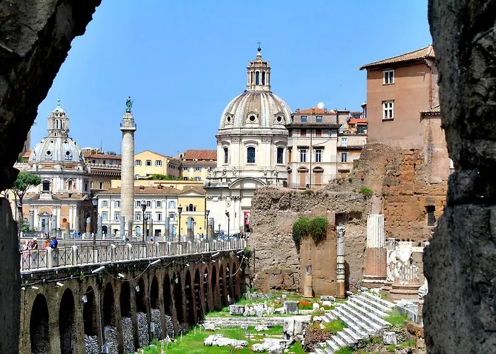 Apartment Charming Antonia 300 Mt From Colosseum